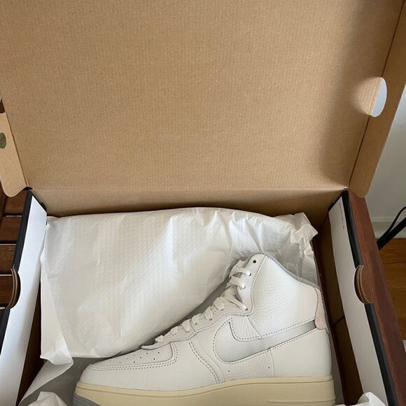 Nike Air Force 1 High Sculpt White Silver US Women 9/UK 6.5/EU 40.5(DC3590-101) - Picture 10 of 12
